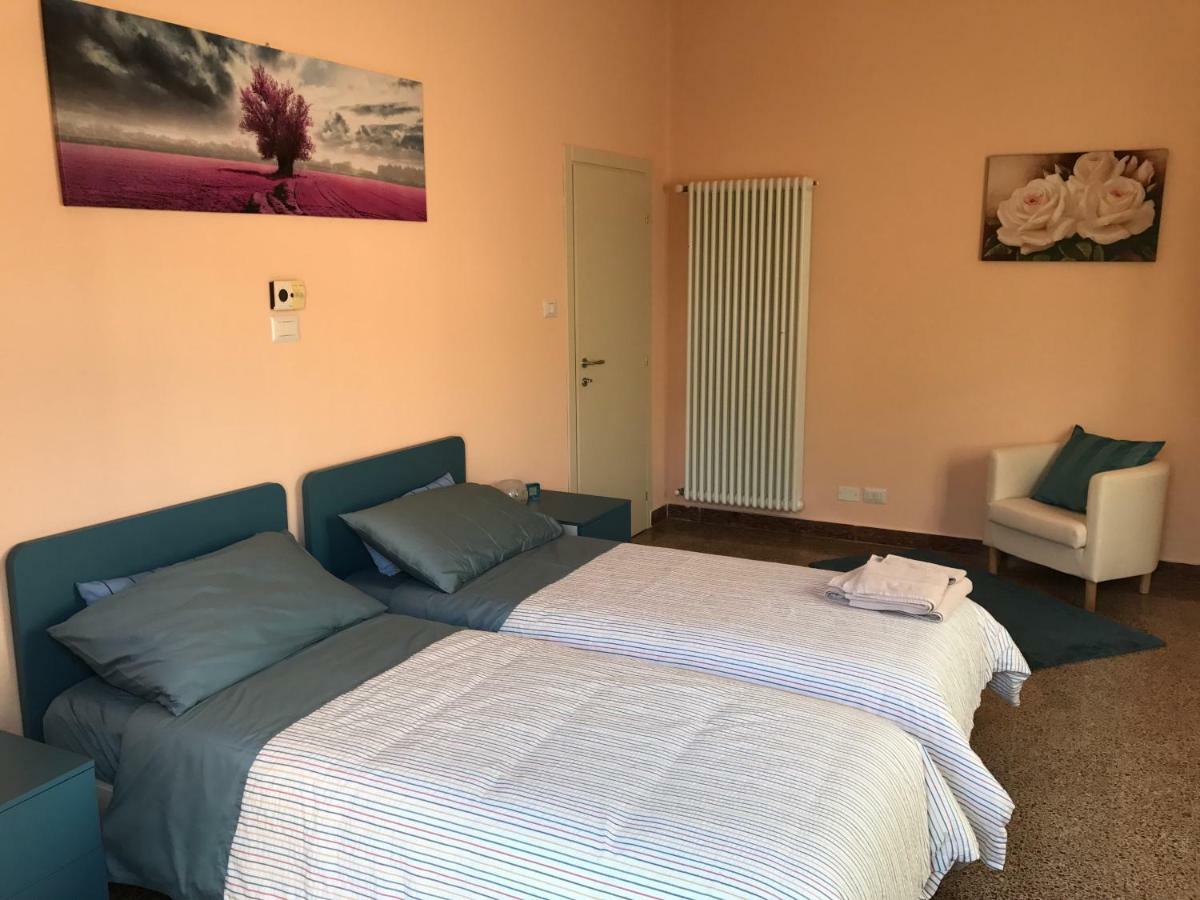 Affittacamere Le Rose Imola Exterior foto